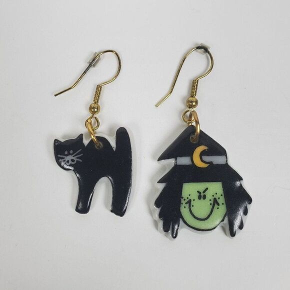 Trena's Trinkets Vintage 90s NOS Halloween Black Cat Witch Ceramic Hook Earrings - Picture 6 of 13